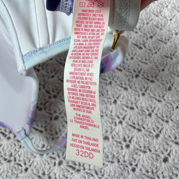 Victoria's Secret Angel Convertible Bikini Top- 32DD- Escape Stripe multicolor - Picture 7 of 11